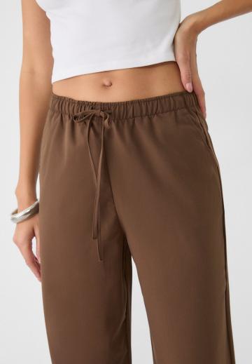 Спортивные штаны