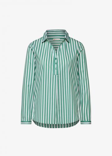 Атласная блузка