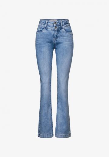 Клешеные брюки