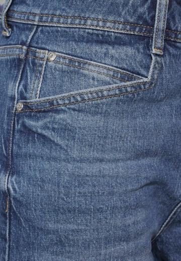 Джинсовые шорты