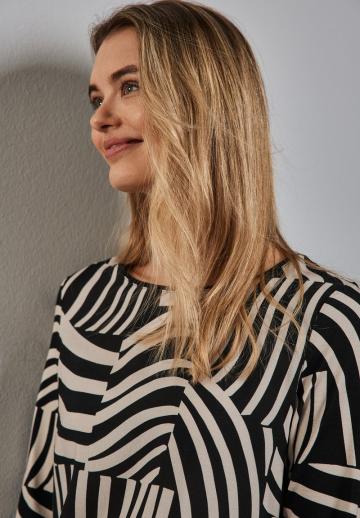 Майка с рукавом три четверти