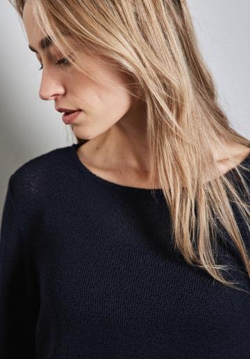 Пуловер с рукавом три четверти