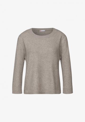 Пуловер с рукавом три четверти