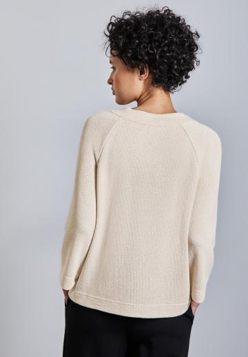 Пуловер с рукавом три четверти