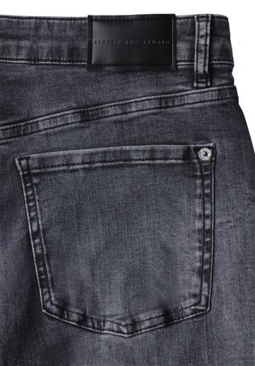 Клешеные джинсы