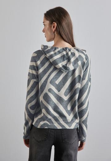 Пуловер с капюшоном