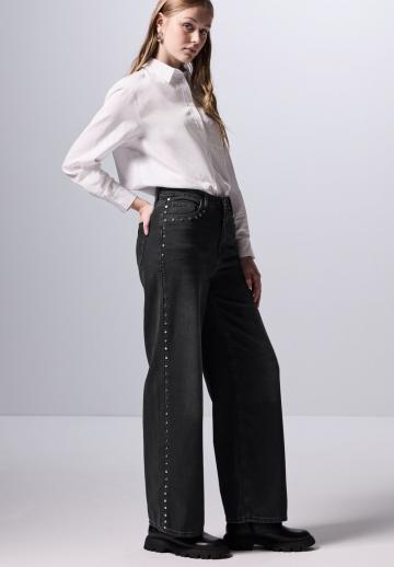 Прямые джинсы