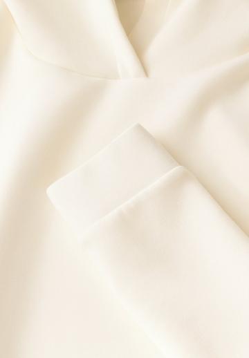 Пуловер с капюшоном