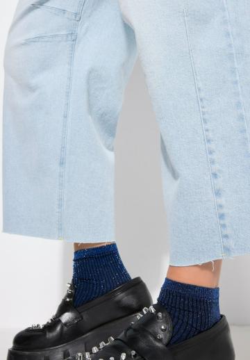 Короткие джинсы