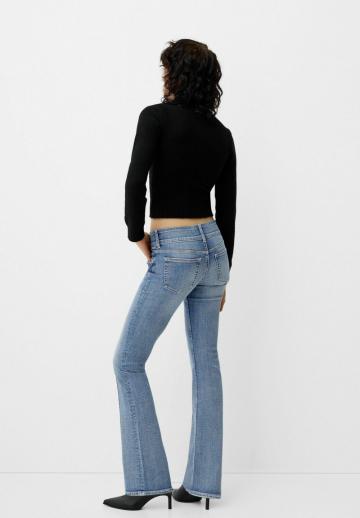 Клешеные брюки