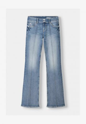 Клешеные брюки