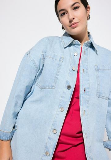 Джинсовая куртка