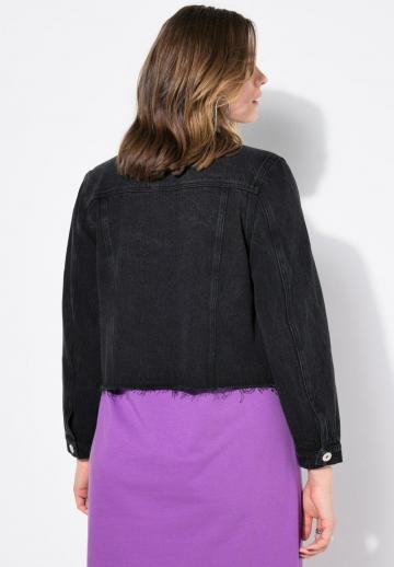 Джинсовая куртка