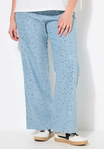 Прямые джинсы