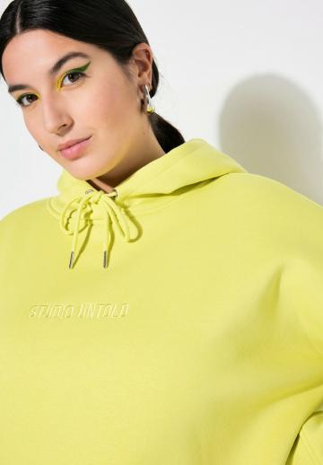 Пуловер с капюшоном