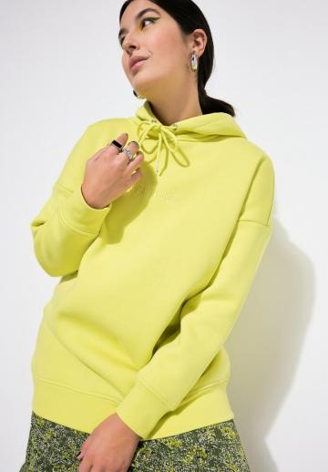 Пуловер с капюшоном