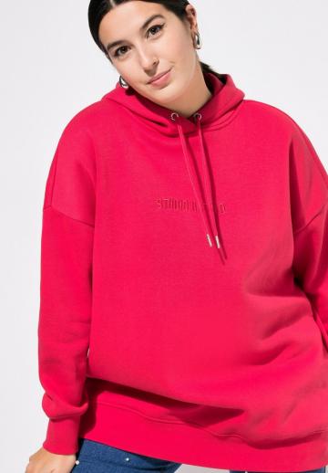 Пуловер с капюшоном