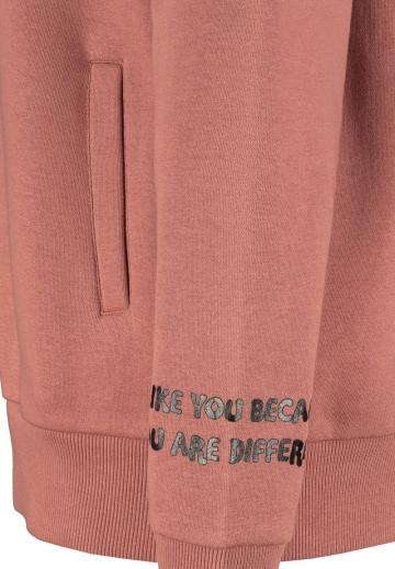 Пуловер с капюшоном