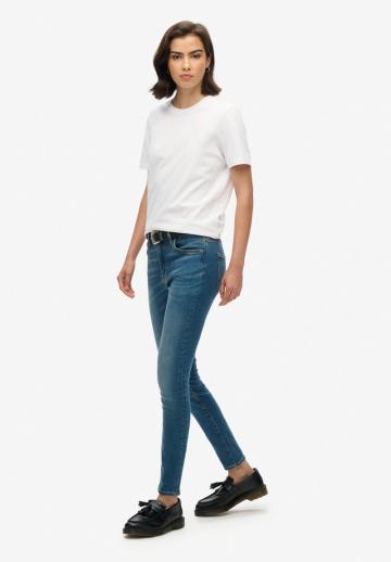 Узкие джинсы