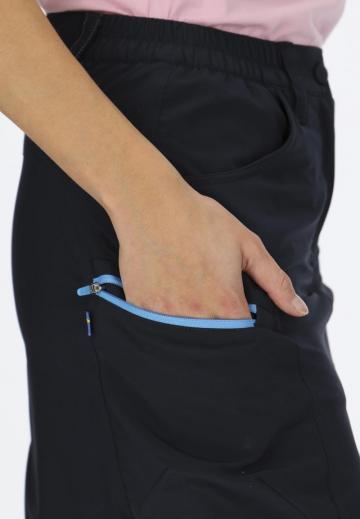 Юбка с накладными карманами