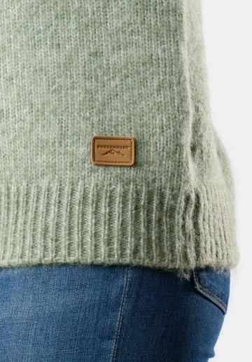 Жаккардовая вязаная кофта