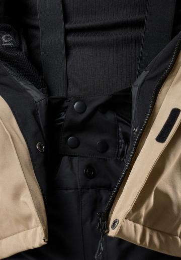 Спортивная куртка