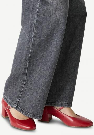 Туфли с ремешком