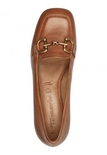 Туфли с высоким носом