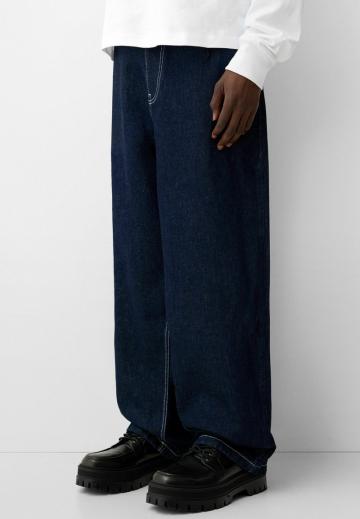 Прямые джинсы