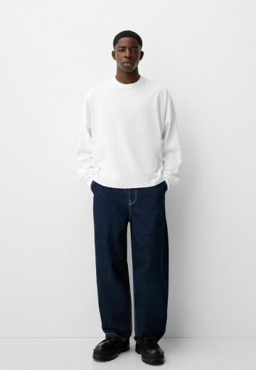 Прямые джинсы