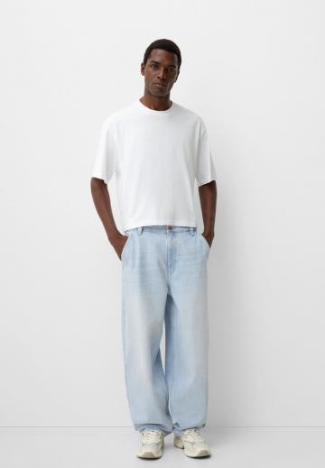 Прямые джинсы