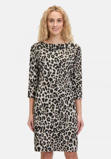 Платье футляр