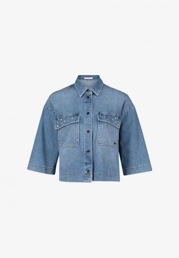 Джинсовая куртка