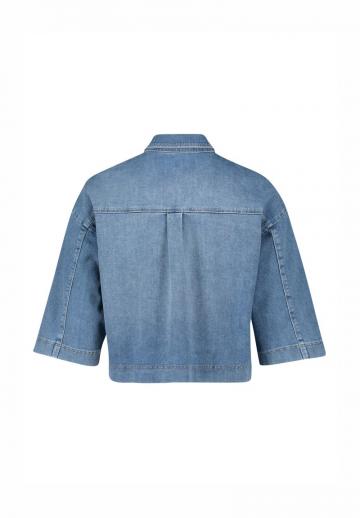 Джинсовая куртка