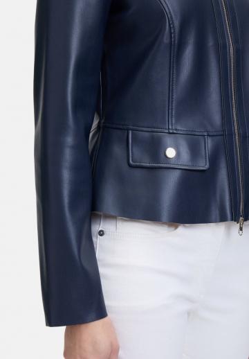 Короткая куртка