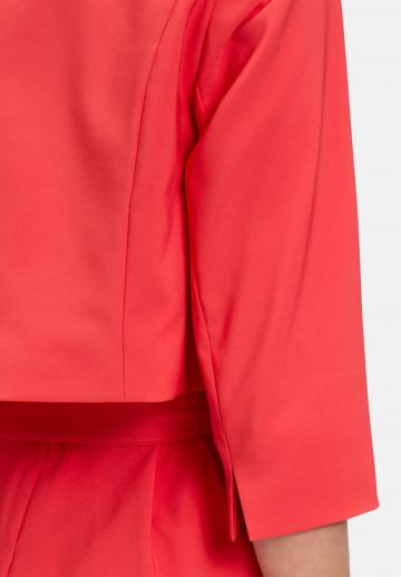 Короткий блейзер