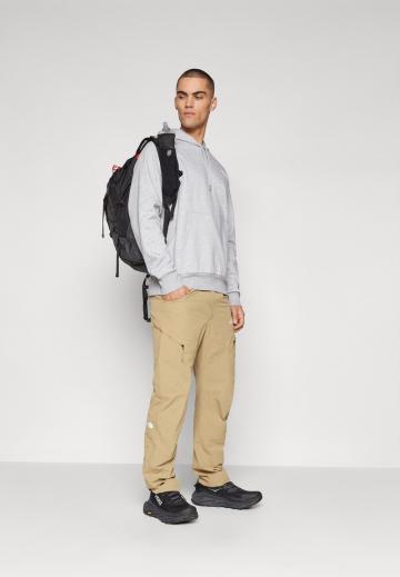 Спортивная кофта