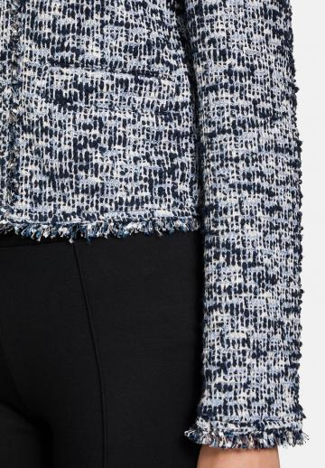 Вязаная кофта