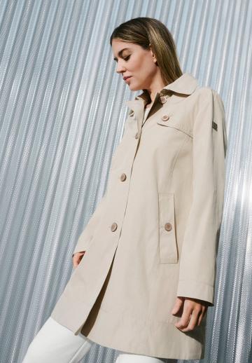 Короткое пальто