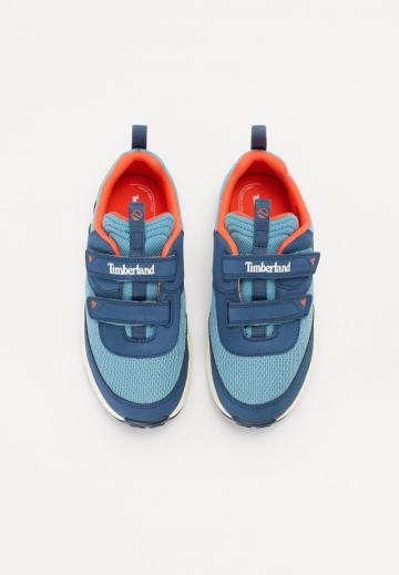 Детская обувь