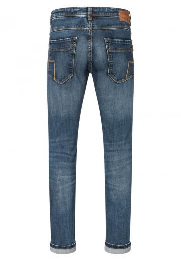 Узкие джинсы