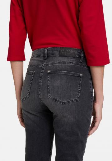 Джинсы
