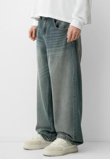 Свободные джинсы