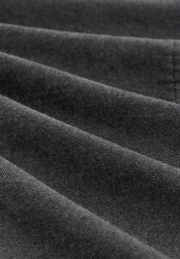 Брюки с накладными карманами