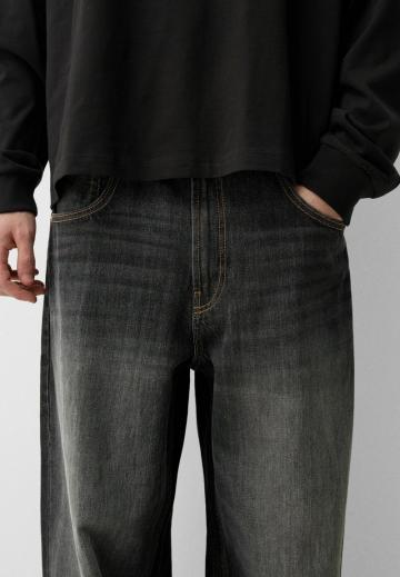 Свободные джинсы