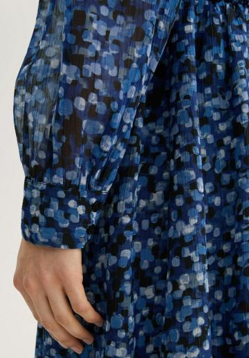 Короткое платье