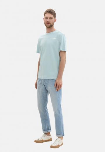 Узкие джинсы