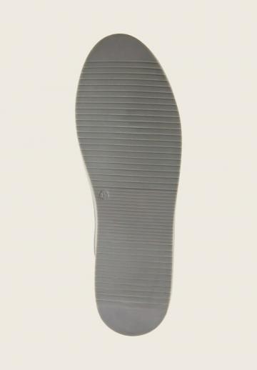 Зимние ботинки