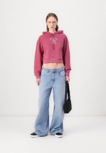 Свободные джинсы