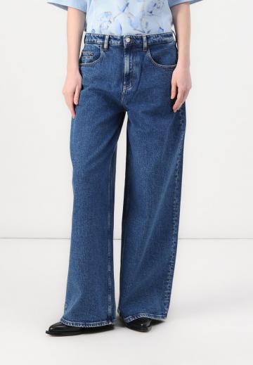 Свободные джинсы